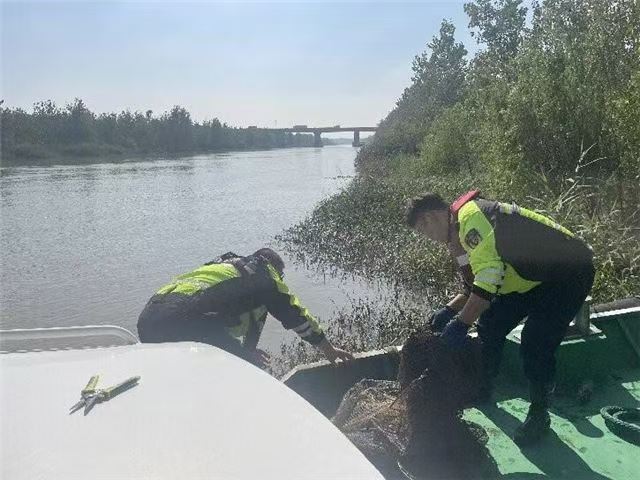 淮安淮阴交通开展淮沭河水域通航环境整治专项行动-3.jpg