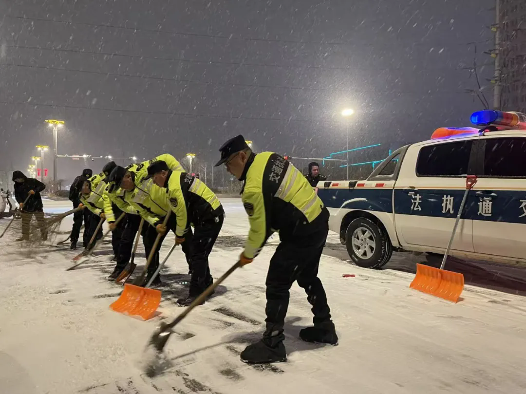 640.webp.png 640.webp.png