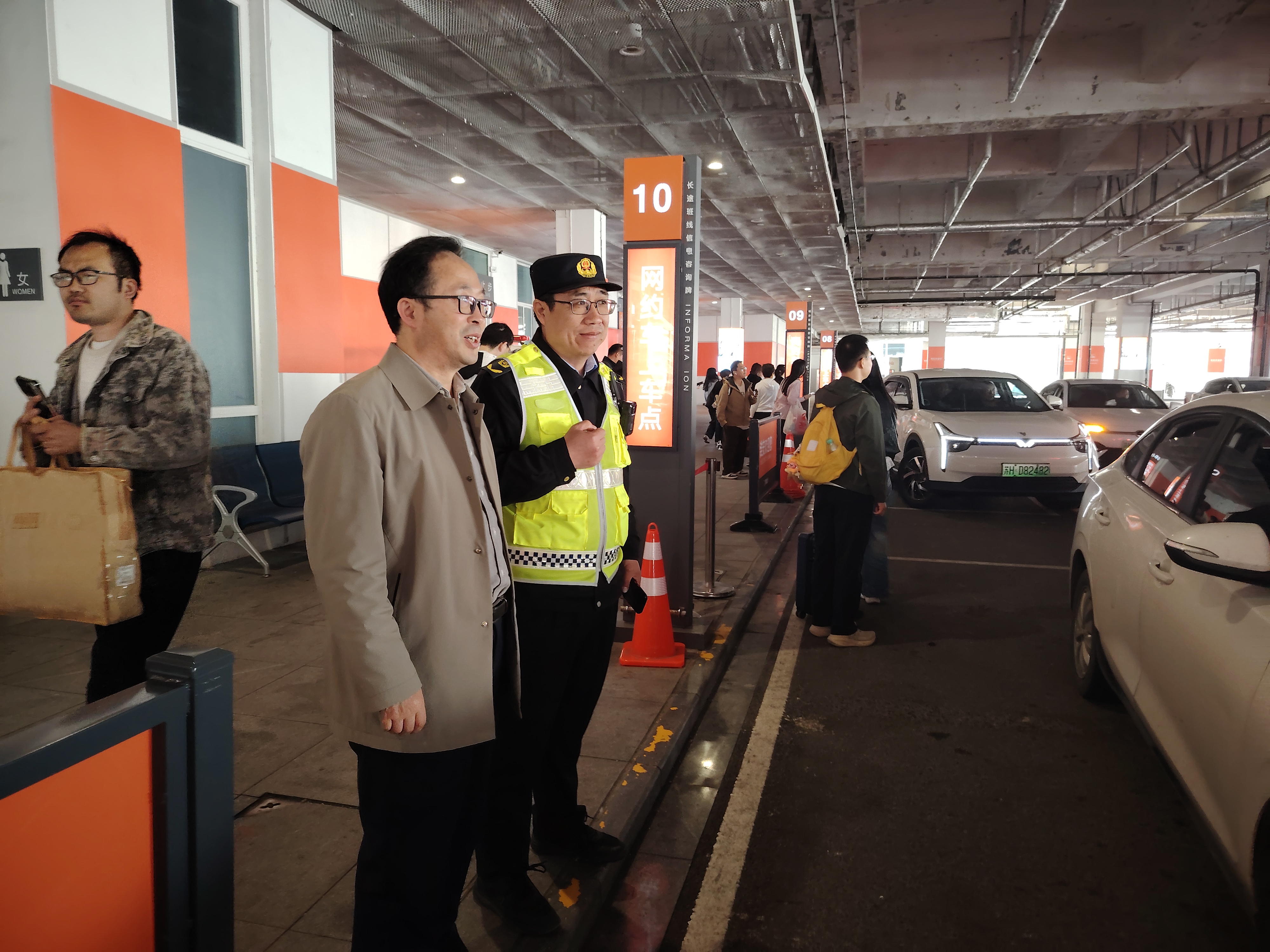 市交通运输局党委书记、局长徐成东开展清明假期安全生产...